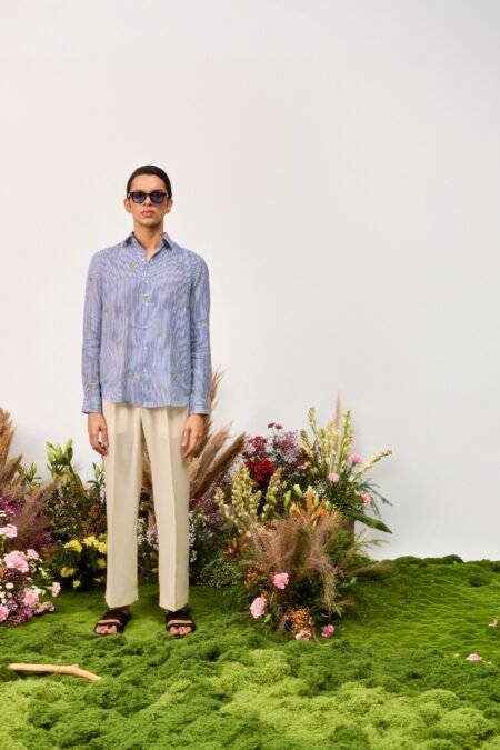 blue-stripes-turtle-print-linen-shirt